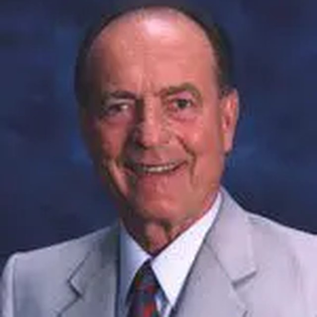 Biomechanics expert Dr. Michael Yessis